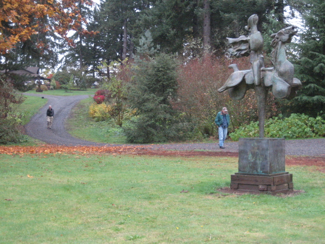 the walk to the gallery