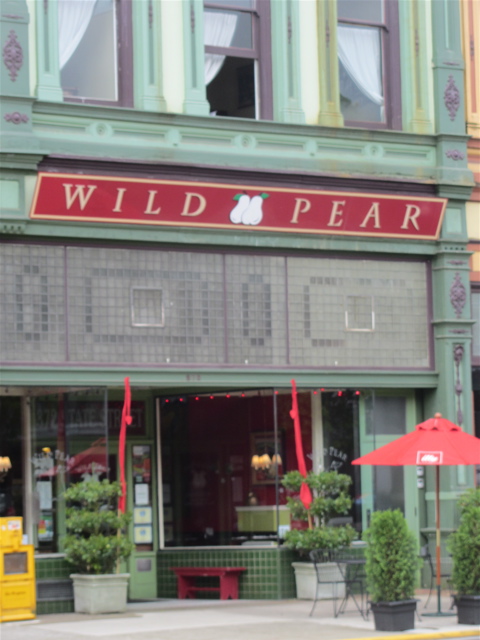 restaurant Wild Pear