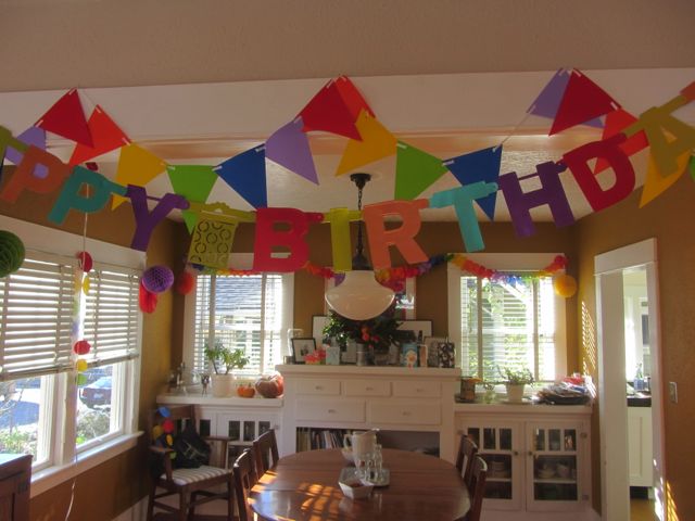 birthday room